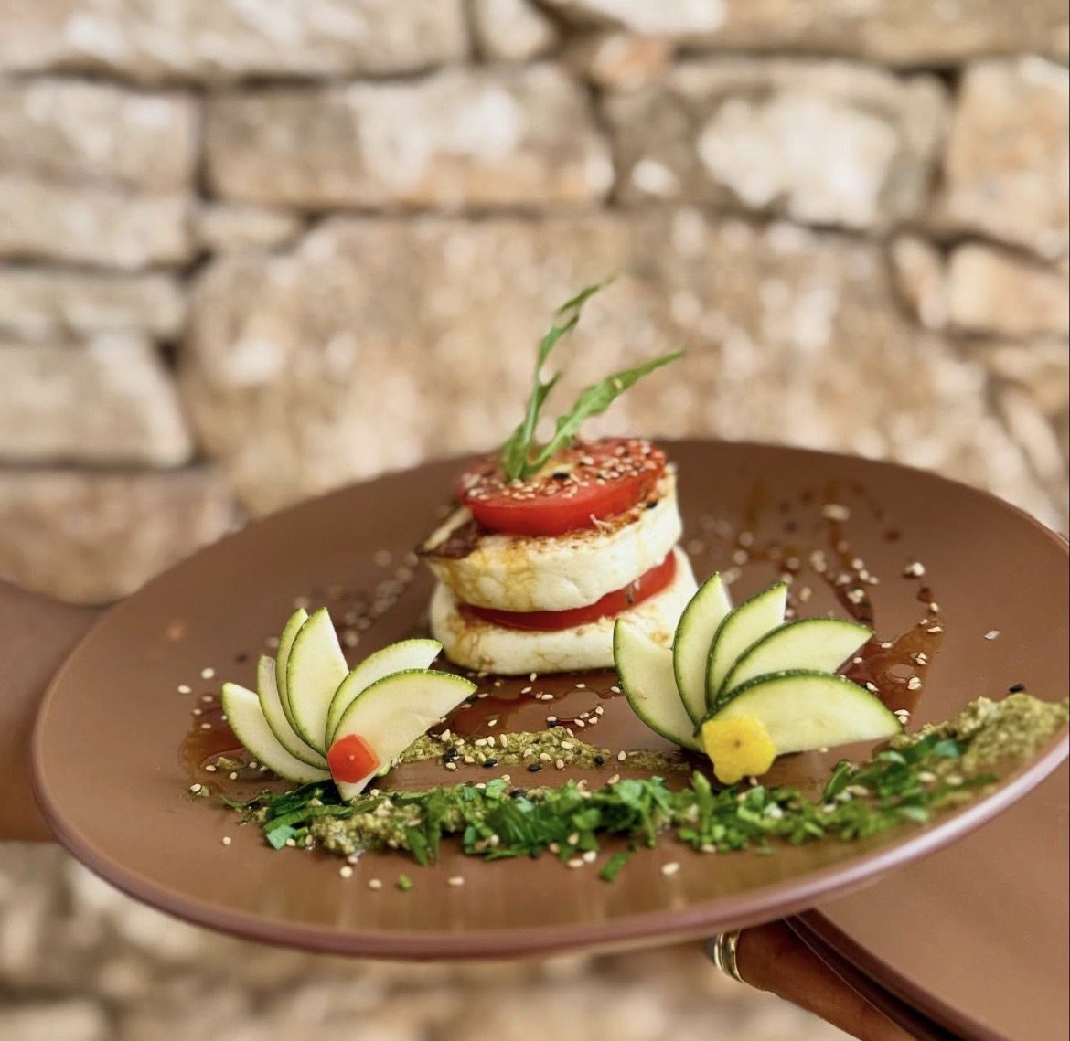Fromage de chèvre grillé dressé
